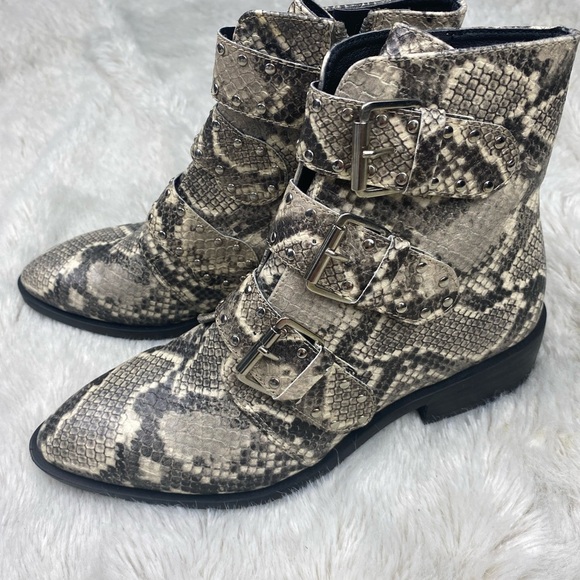 NEW STEVEN NEW YORK Harmon Triple Buckle Animal snake Print Boot booties 8.5 - Picture 4 of 15
